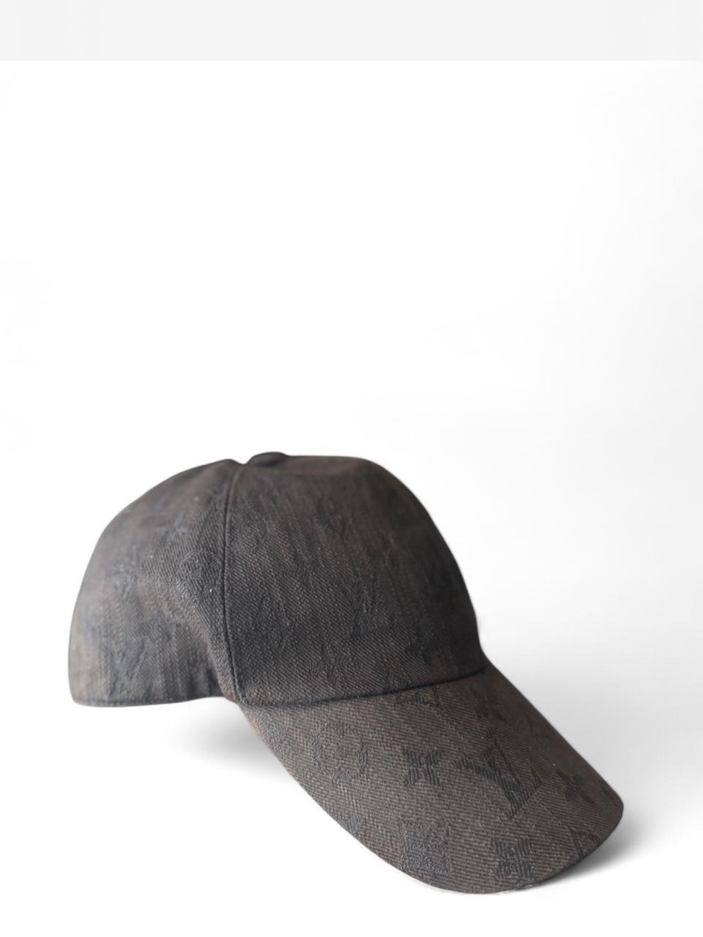Louis Vuitton monogram hat